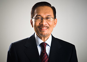 Поздравление Муфтия Шейха Равиля Гайнутдина Анвару Ибрагиму в связи с избранием на пост Премьер-министра Малайзии