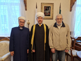 سماحة المفتي والبروفسورفرولوف يبحثان مسألة البحث العلمي ونشر الدراسات القرآنية 