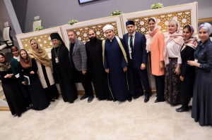 مؤتمر"ثقافة الإتصال: الآداب والبروتوكول في التقاليد الدينية والعلمانية" في موسكو