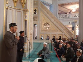Guests from Indonesia and Syria visit Moscow Cathedral Mosque