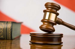  Суд Владивостока отменил решение об уничтожении Библии по "закону Яровой"