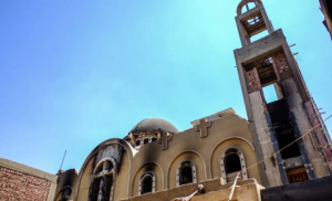 سماحة المفتي يعزي الحكومة المصرية والشعب المصري بضحايا حريق الكنسية في الجيزة