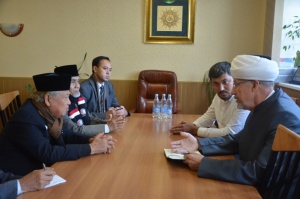 Damir Gizatuallin receives delegation of Indonesian Darussalam University