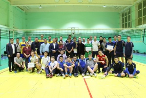 Ежегодный Открытый турнир по волейболу в Саратове был посвящен Дню народного единства