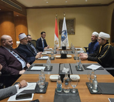 نائب رئيس الادارة الدينية لمسلمي روسيا الاتحادية يلتقي مع سماحة مفتي الديار المصرية ــ فضيلة الدكتور نذير عياد