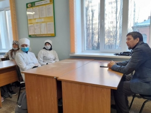 Замрпед ДУМСО встретился со студентами-медиками