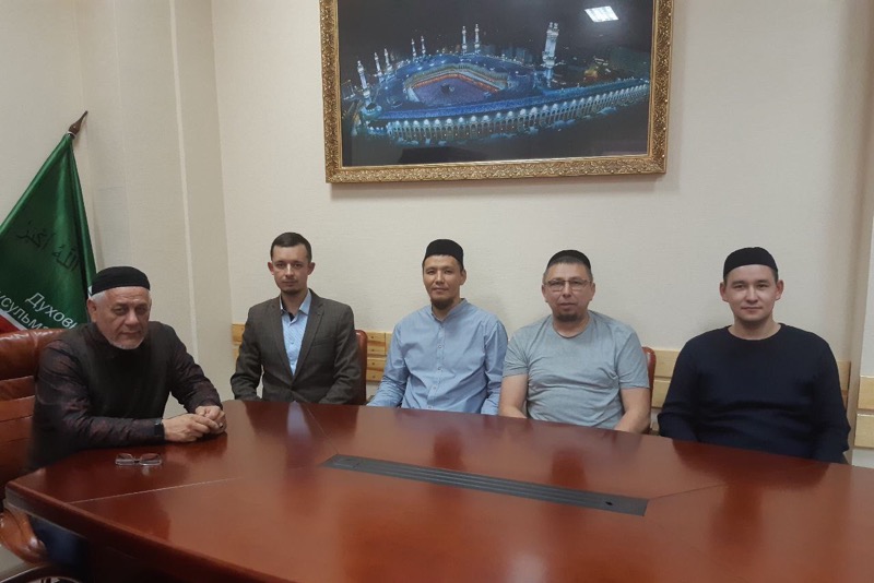 Муфтий Зиннат хазрат Садыков принял участие в собрании членов Совета мечети села Каскара Тюменского района Тюменской области