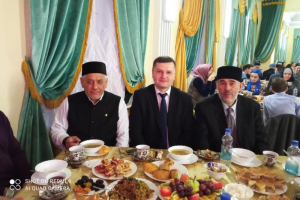 Муфтий Тюменской области посетил ифтар, организованный дагестанским землячеством