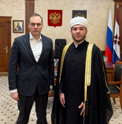 На встрече с Главой Республики Мордовия Муфтий Раиль Асаинов представил программу мероприятий, посвященных 25-летию Духовного управления мусульман Республики Мордовия