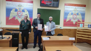 В Саратове религиозные деятели провели семинар для командиров Росгвардии