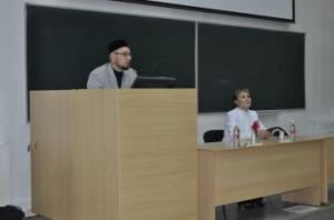  «Социокультурный аспект адаптации иностранных студентов». Беседа с участием имама  Пензы  состоялась в Пензенском государственном аграрном университете 