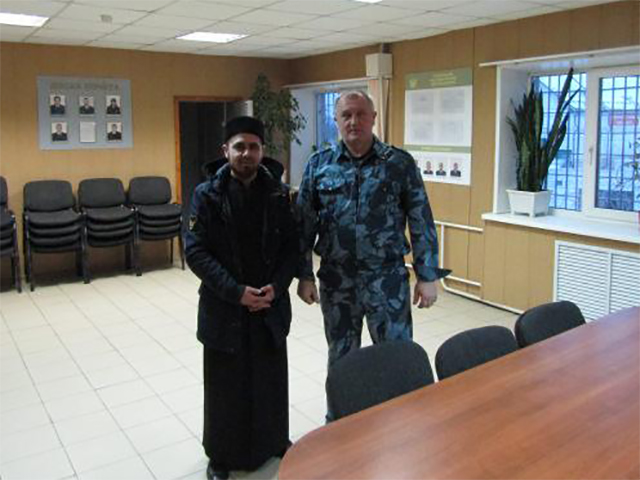 Динислам Шарипов посетил следственный изолятор №5 УФСИН России по Московской области