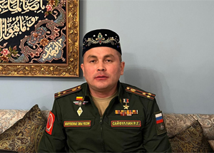 Зампред ДУМРФ Рафик хаджи Фаттахетдинов  провел встречу с Героем России полковником Рустамом Сайфуллиным