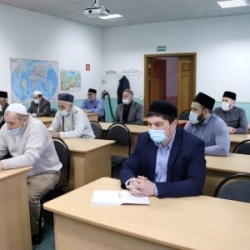 В Энгельсе прошло собрание мухтасибата