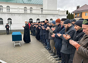 В Калининграде простились с основателем мусульманской общины Хакимом Биктеевым