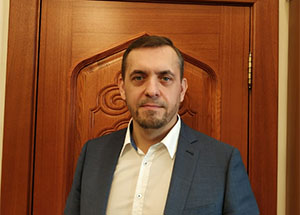 Поздравление Муфтия Шейха Равиля Гайнутдина руководителю Департамента безопасности ДУМ РФ Динару Гайнетдинову