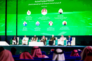 د. ضمير محي الدينوف يتحدث عن جهود الرئيس بوتين لإحياء المدرسة اللاهوتية الإسلامية الروسية خلال مشاركته في المؤتمر الدولي"جهود المملكة العربية السعودية لمكافحة الإعاقة الذهنية"، في المدينة المنورة  