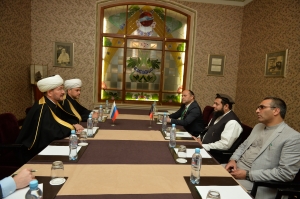  Муфтий Шейх Равиль Гайнутдин встретился с Министром по делам хаджа и вакуфов Афганистана