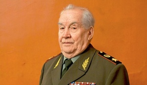 Муфтий шейх Равиль Гайнутдин поздравил Генерала Армии Махмута Гареева