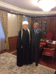 Mufti Sheikh Ravil Gaynutdin Awarded Akim of Astana Imangali Tasmagambetov with First Class Order of Honour "Al-Fakhr"