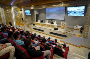 دورة تعريفية بأحكام ومناسك الحج في المسجد الجامع بموسكو